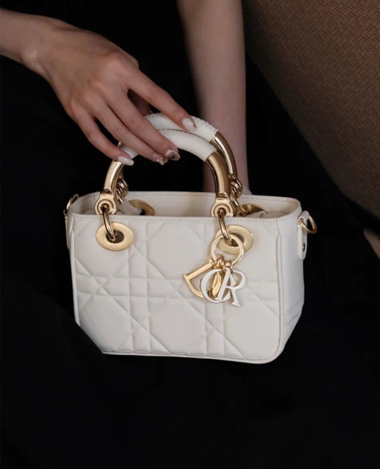 christian dior 95.22 latte white rattan plaid lambskin mini handbag_1