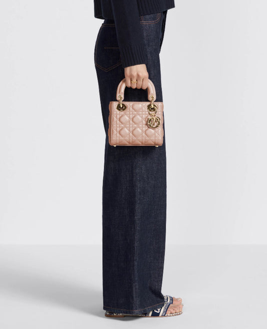 christian dior mini lady dior bag_6
