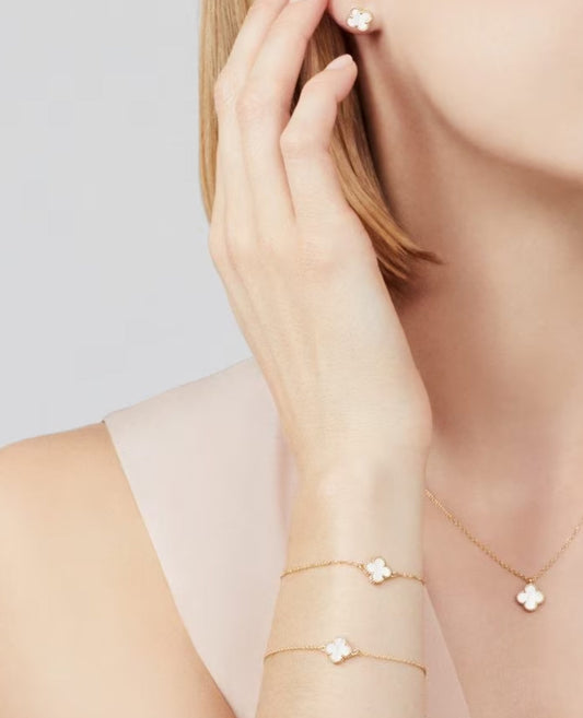 van cleef sweet alhambra bracelet_1