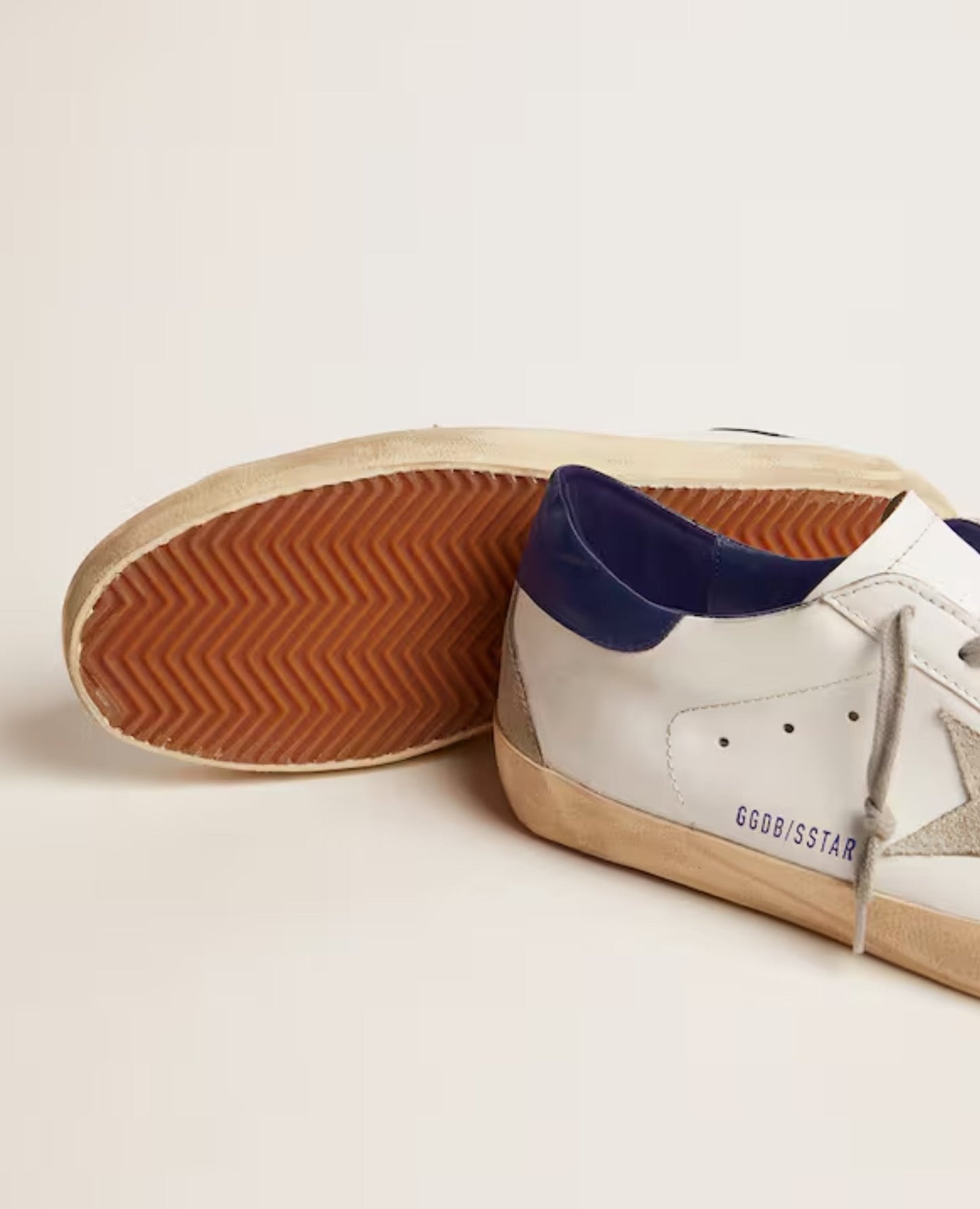 golden goose super-star with suede star and blue heel tab_1