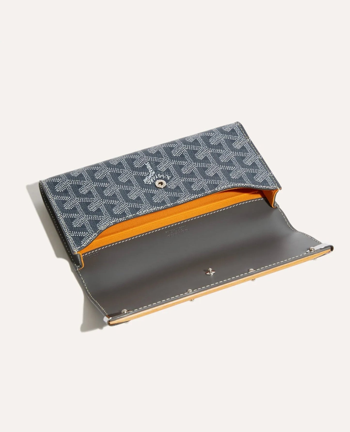 goyard monte-carlo mini case grey_1