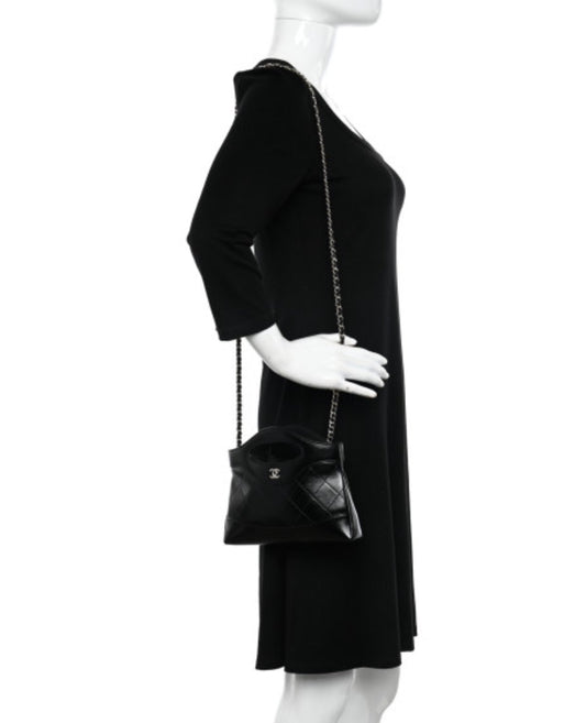 coco shiny crumpled calfskin quilted nano 31 shopping bag black_2