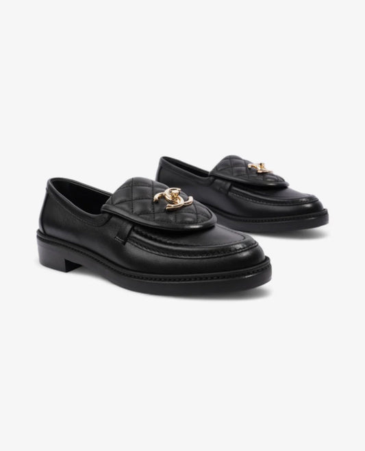 coco quilted cc turnlock black leather loafers_1