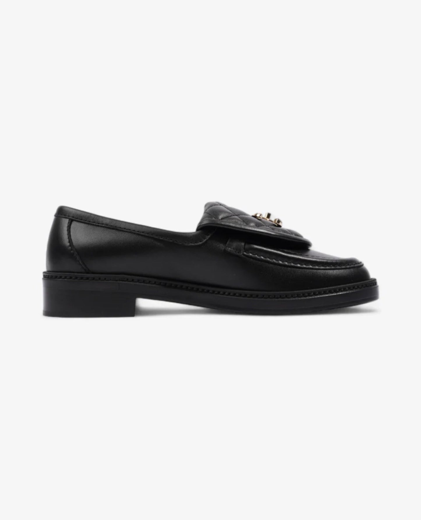 coco quilted cc turnlock black leather loafers_1