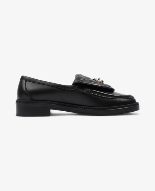 coco quilted cc turnlock black leather loafers_1