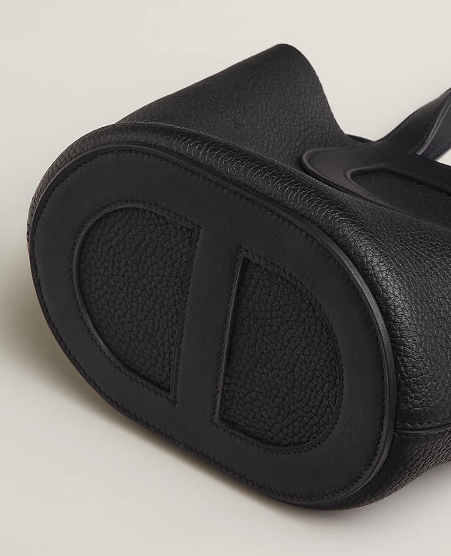 hermès in-the-loop 18 bag_1