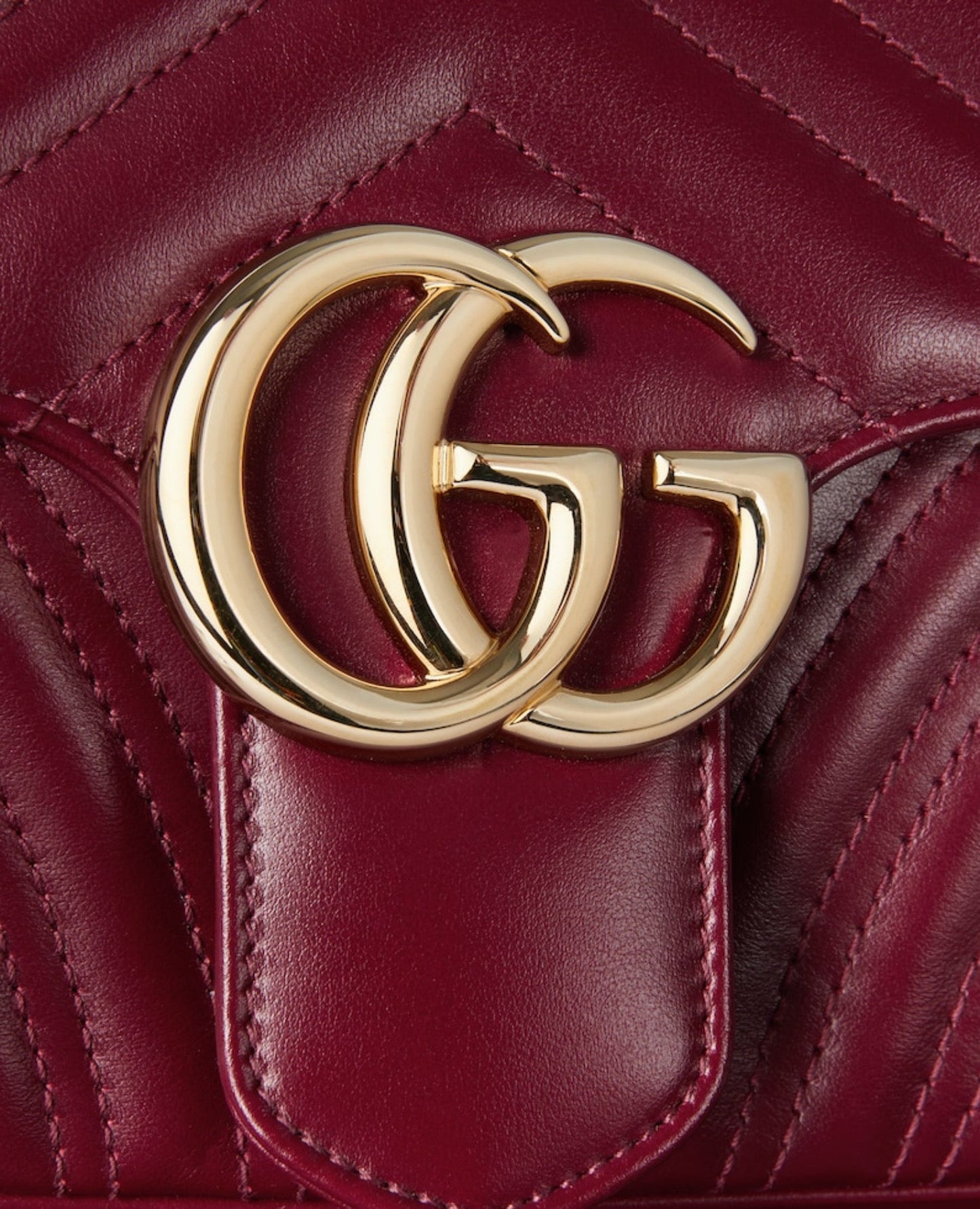 gucci gg marmont small shoulder bag_1