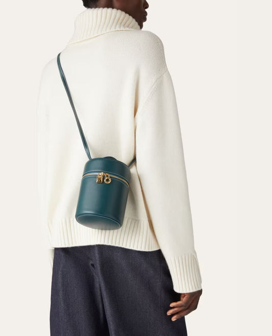 loro piana extra case medium_1