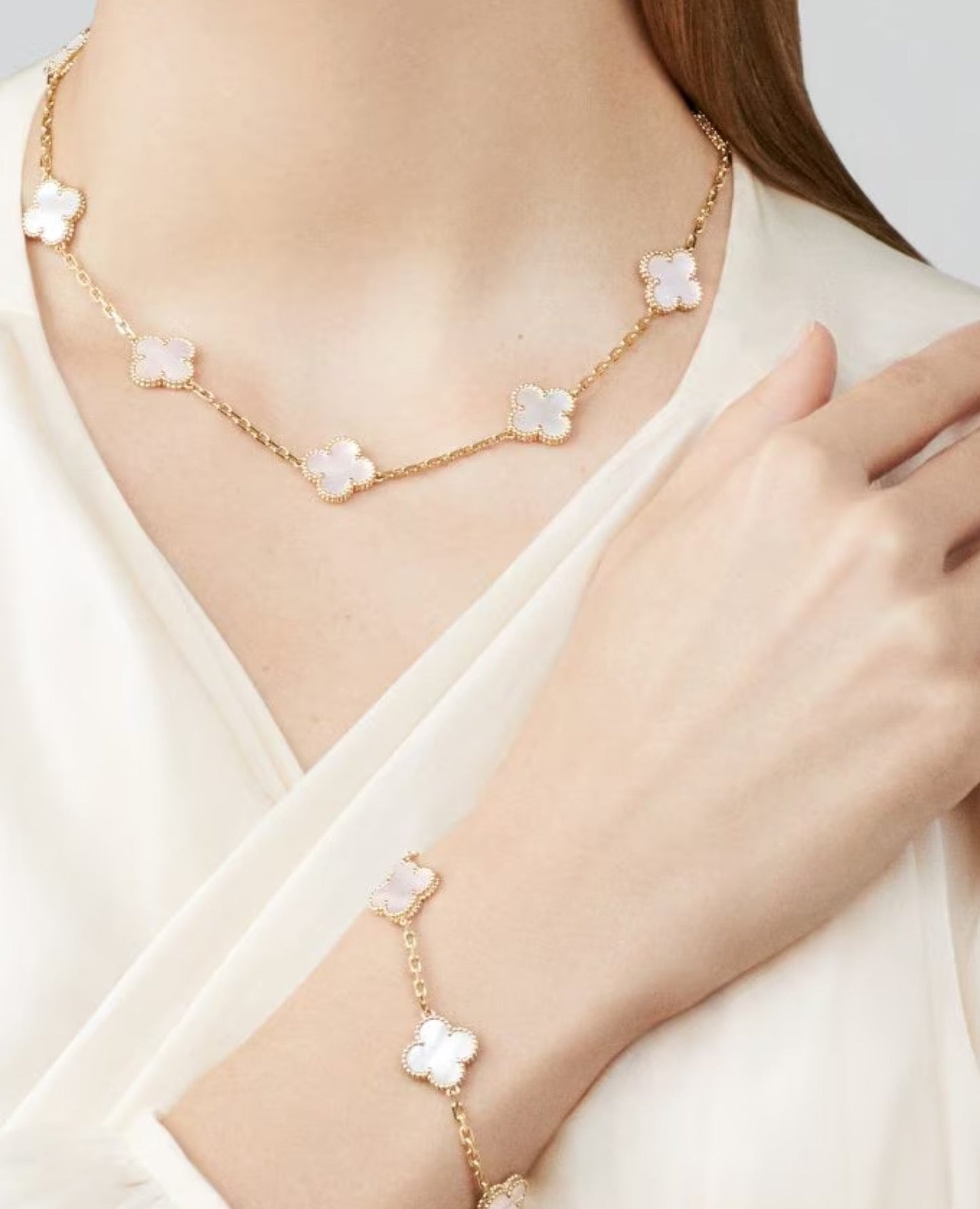 van cleef vintage alhambra pendant, 10 motifs_7