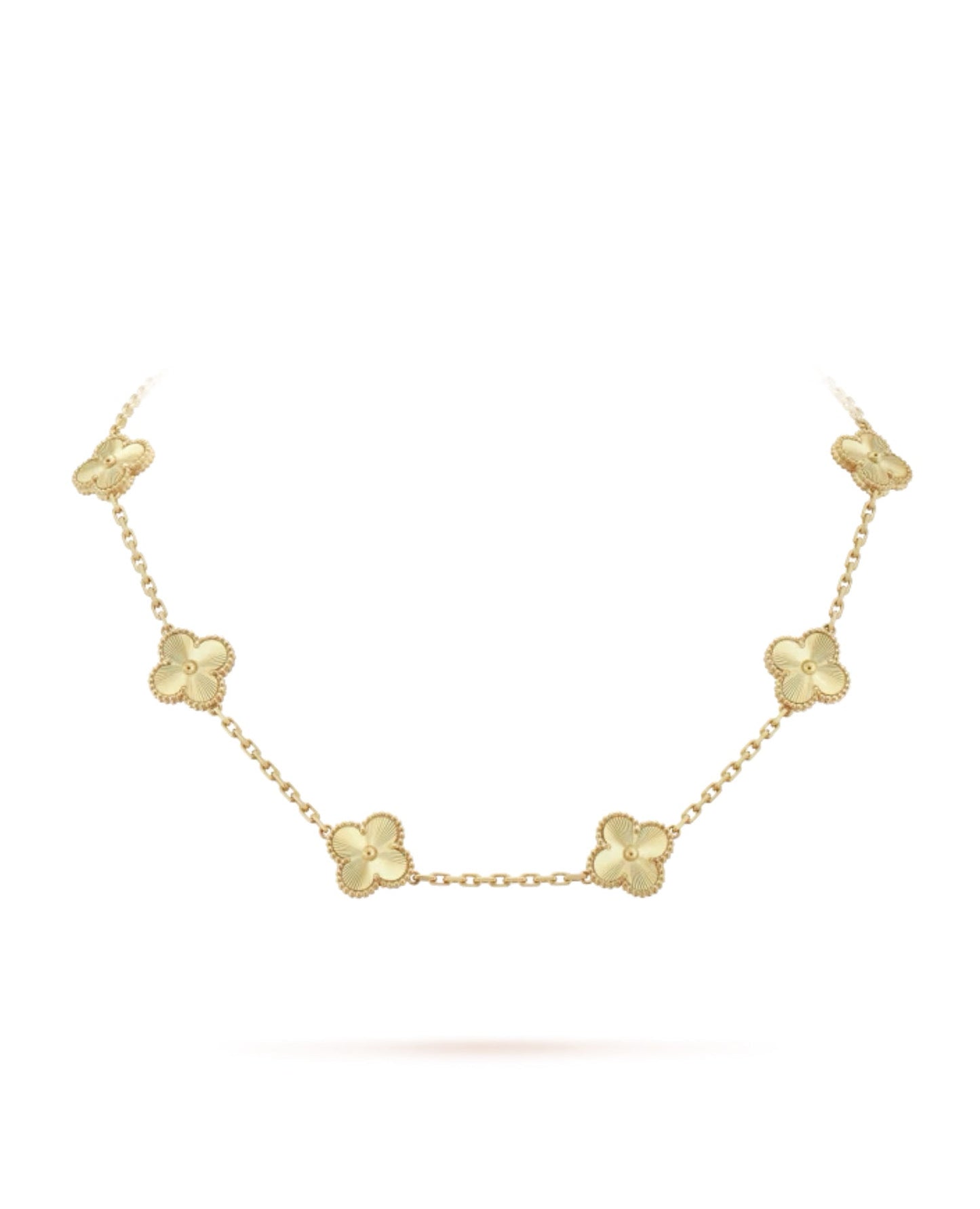 van cleef vintage alhambra pendant_3