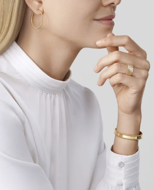 van cleef perlée signature bracelet_1
