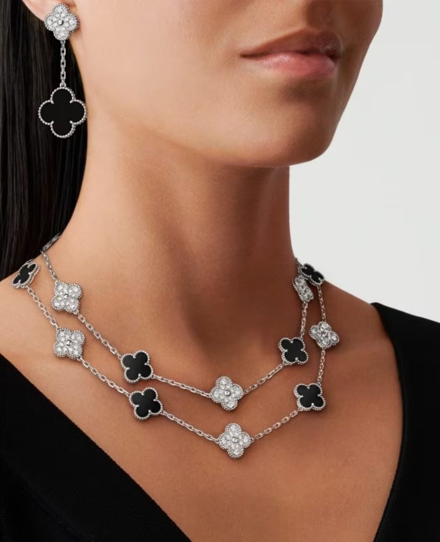 van cleef magic alhambra earrings, 2 motifs_2