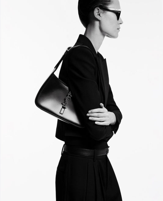 saint laurent le 5 à 7 in smooth leather_2