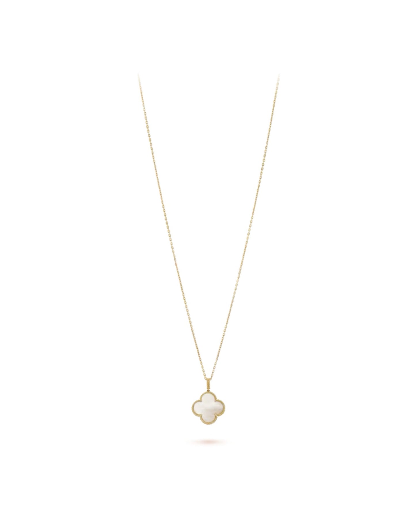 van cleef magic alhambra long pendant_1
