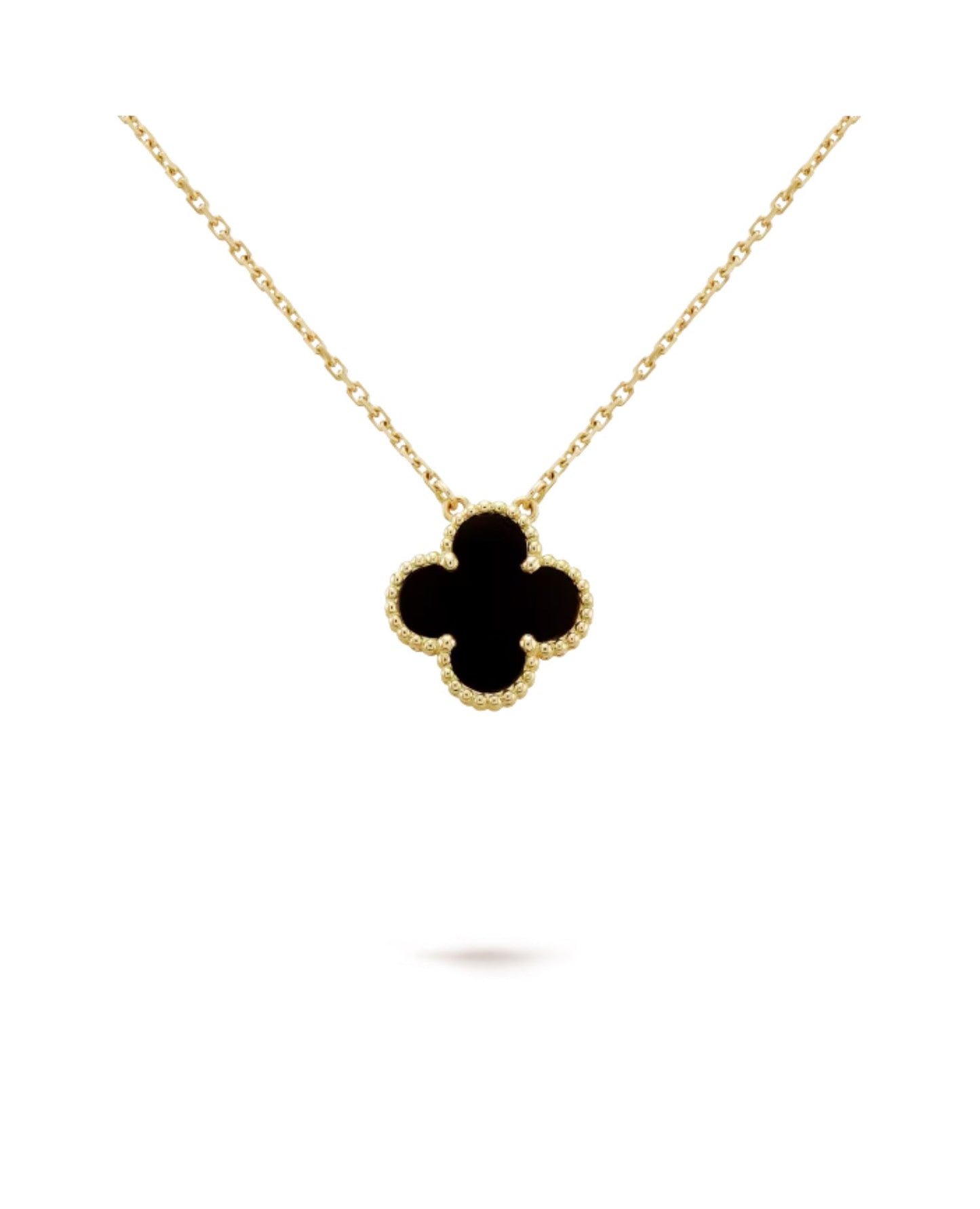 van cleef vintage alhambra pendant_13