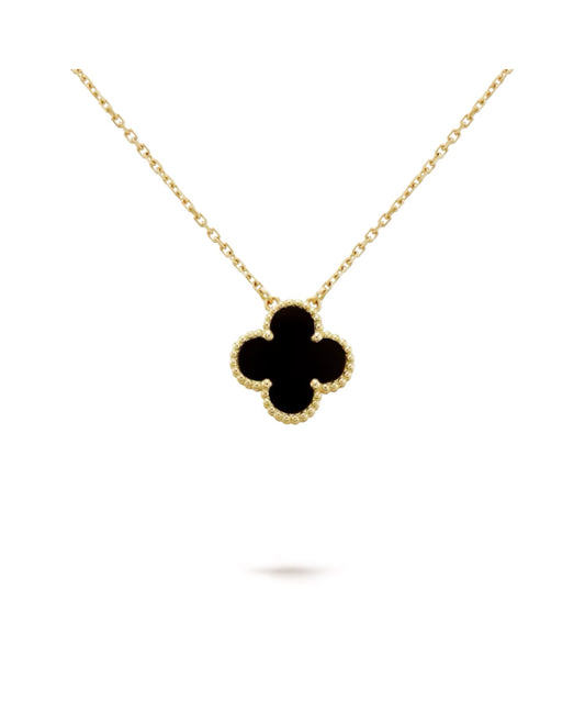 van cleef vintage alhambra pendant_13