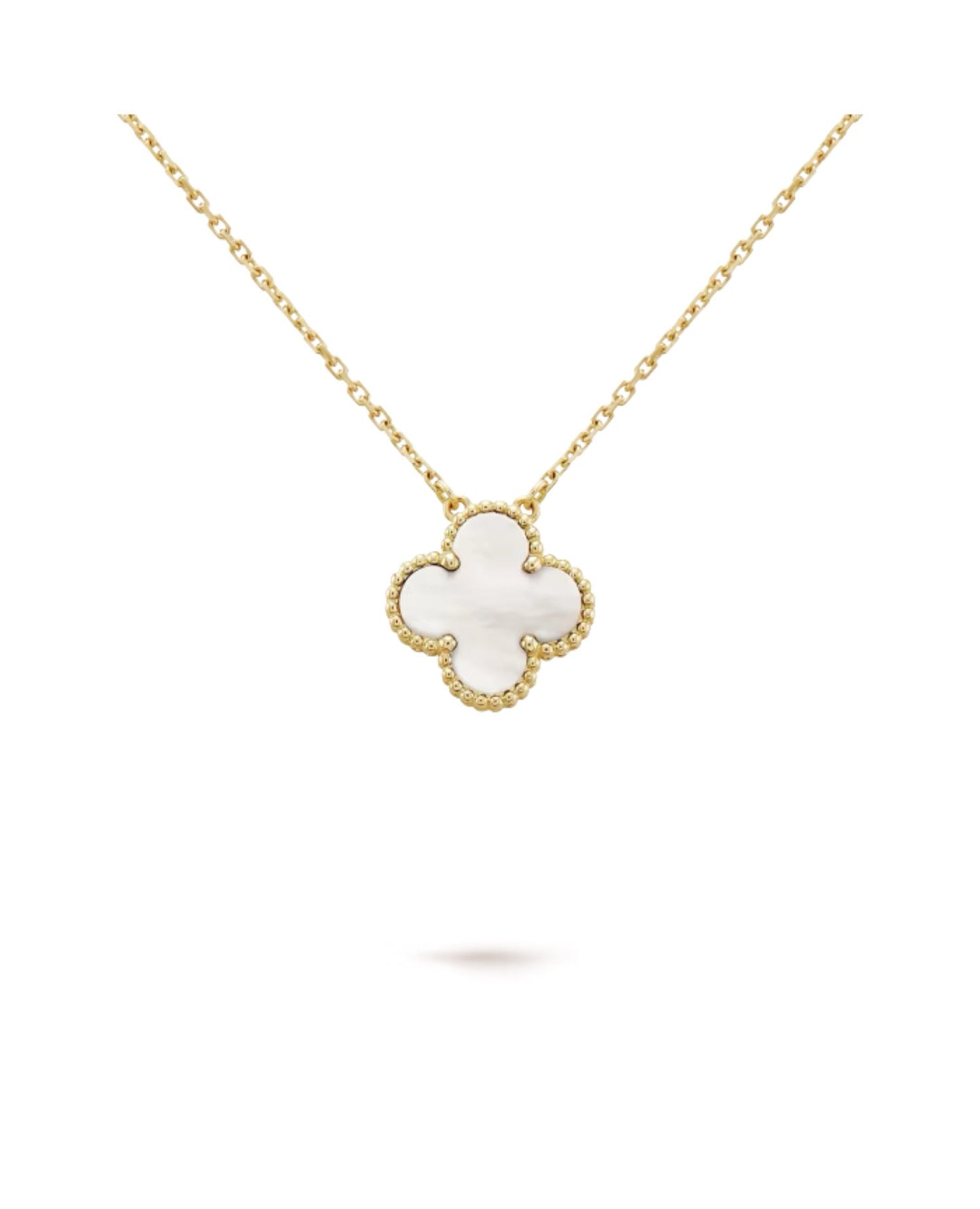 van cleef vintage alhambra pendant_8