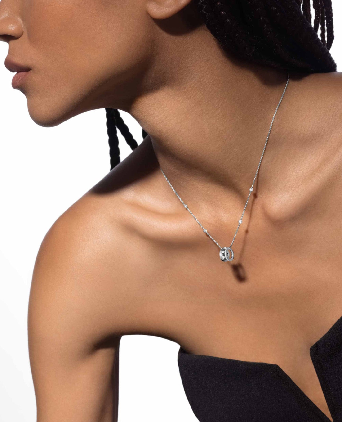 messika romane necklace_1